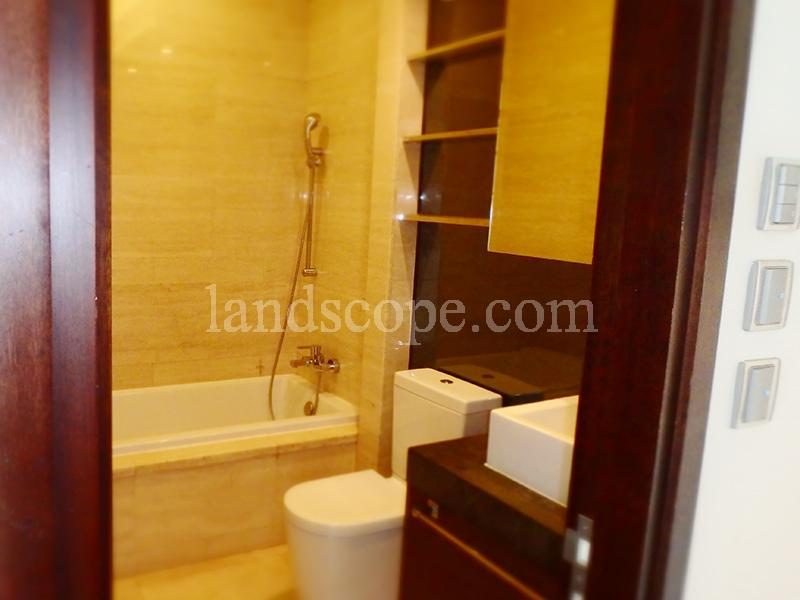 photo 8 — J Residence, Wan Chai