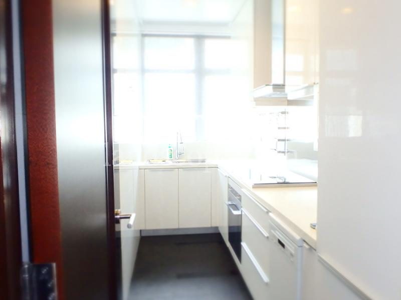 photo 9 — J Residence, Wan Chai