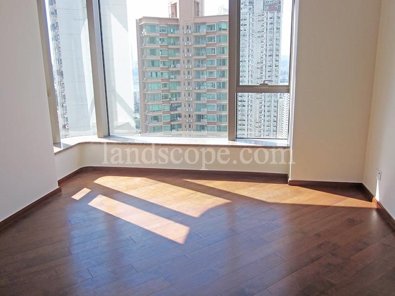 photo 4 — The Signature, Midlevels East
