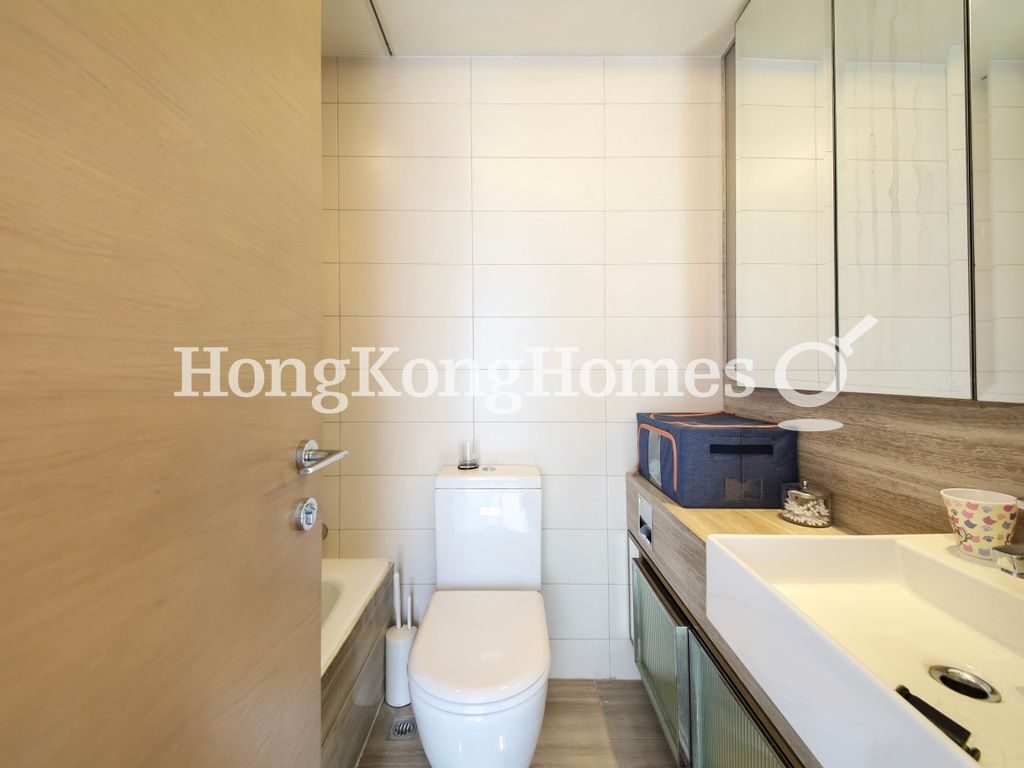Ensuite Bathroom — Island Crest - Tower 1, Sai Ying Pun