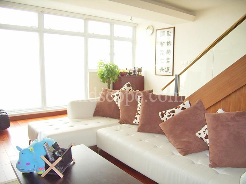 photo 3 — Summit Court, North Point Midlevels