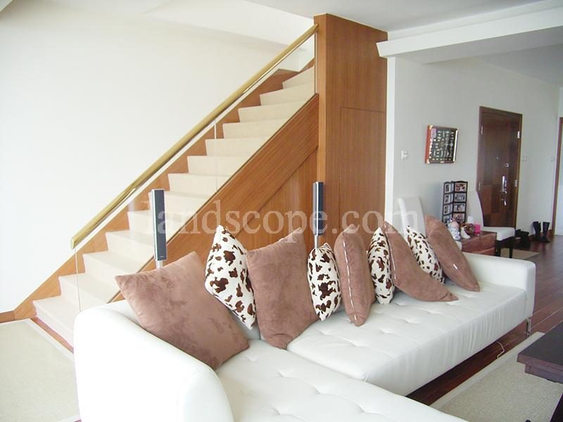 photo 5 — Summit Court, North Point Midlevels