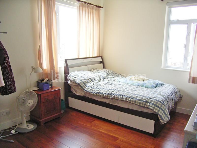 photo 8 — Summit Court, North Point Midlevels