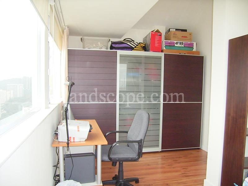 photo 10 — Summit Court, North Point Midlevels