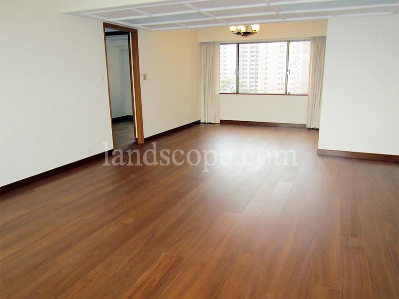 photo 3 — Hong Kong Parkview - Tower 14, Repulse Bay