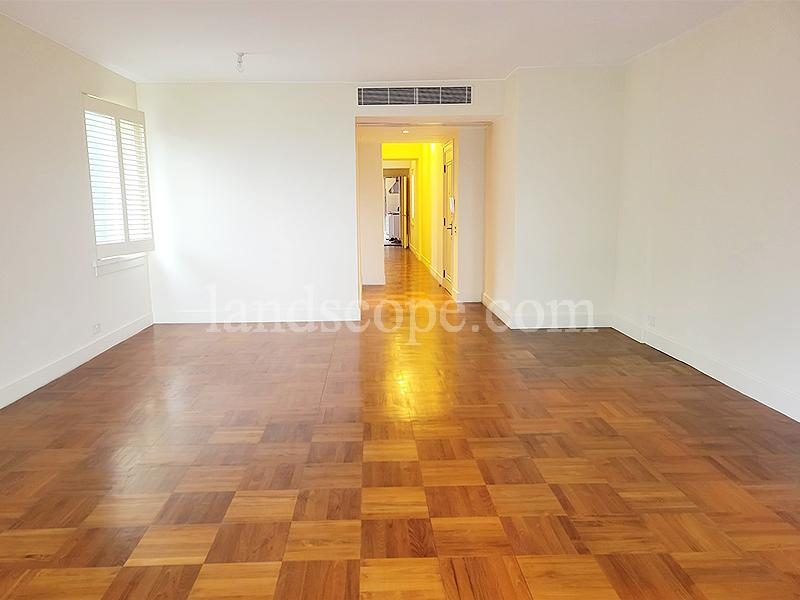 photo 4 — Glory Mansion, Midlevels Central