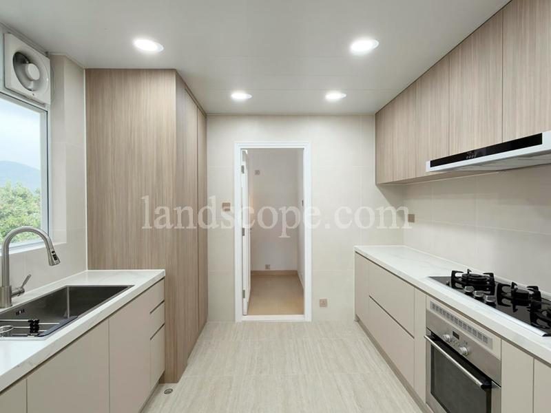 photo 13 — Hillgrove, Chung Hom Kok