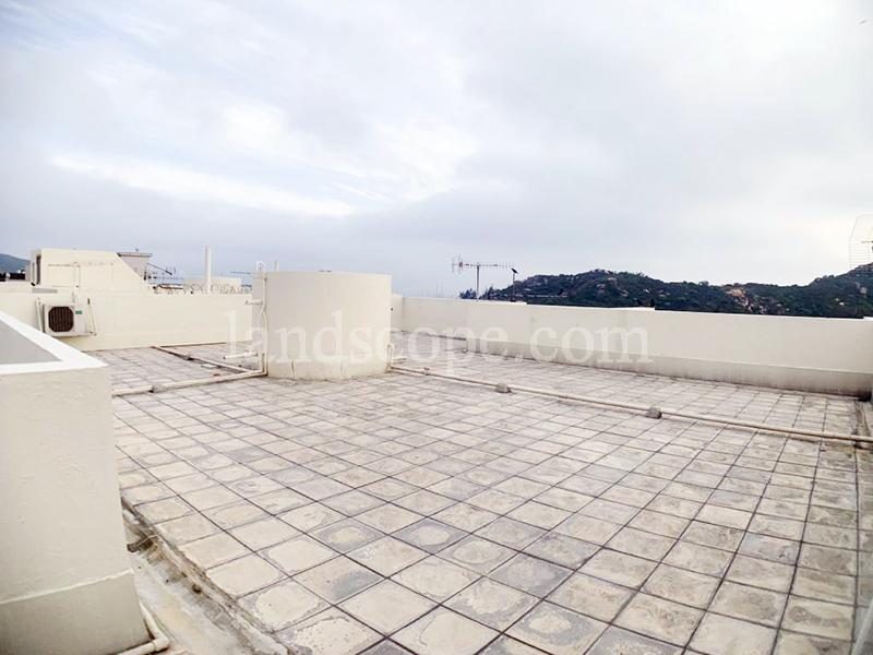 photo 3 — Villa Piubello, Chung Hom Kok