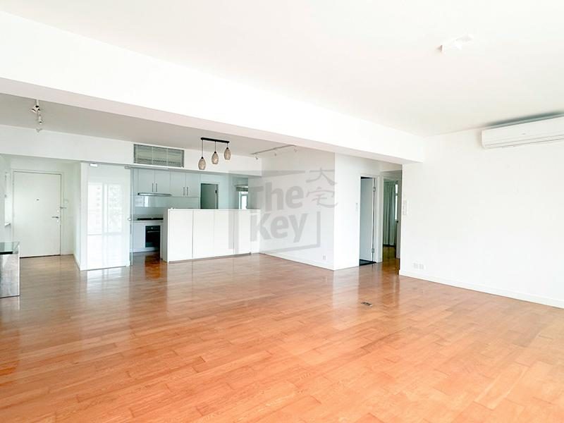 photo 4 — Skyline Mansion, Midlevels West