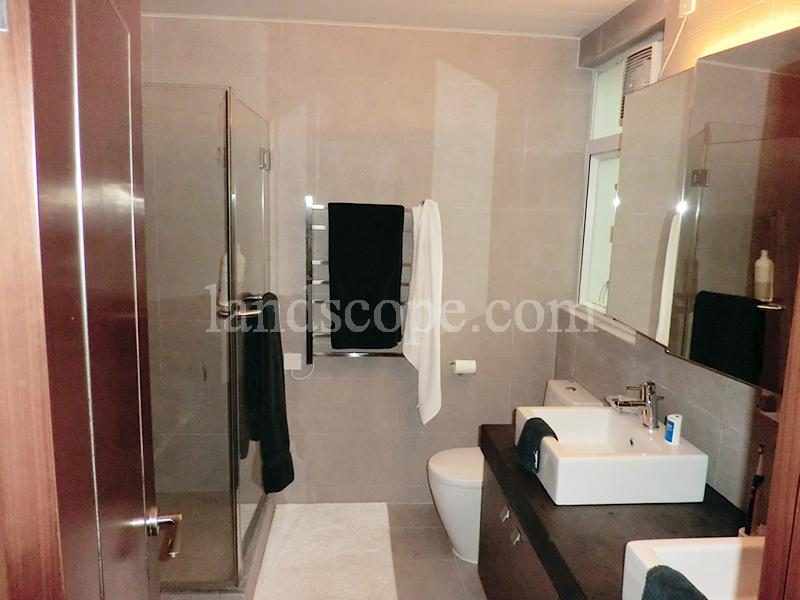 photo 4 — Bo Kwong Apartment, Midlevels Central