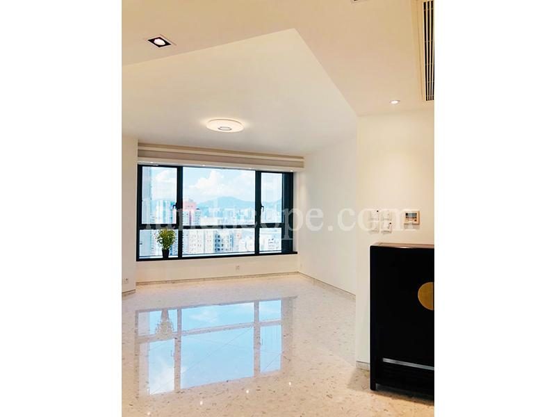 photo 2 — 80 Robinson Road, Midlevels West