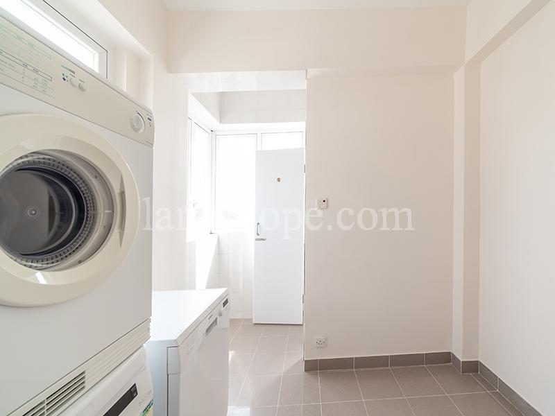photo 12 — Bauhinia Gardens, Chung Hom Kok