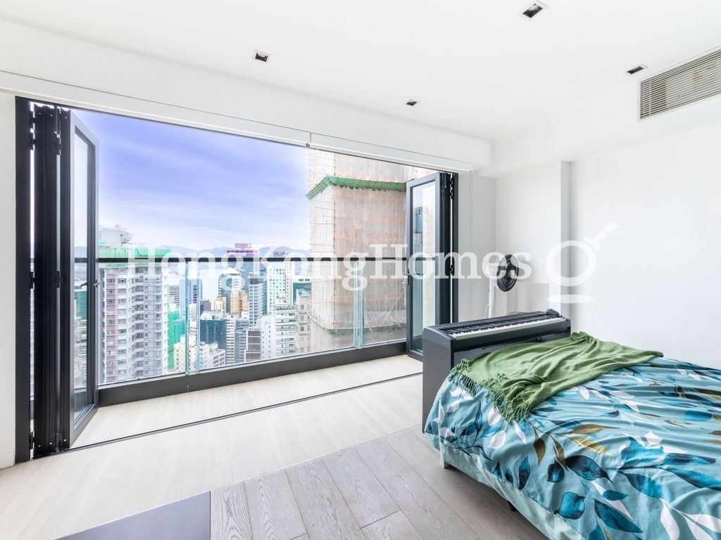 Sleeping Area — On Fung Building, Mid-levels West