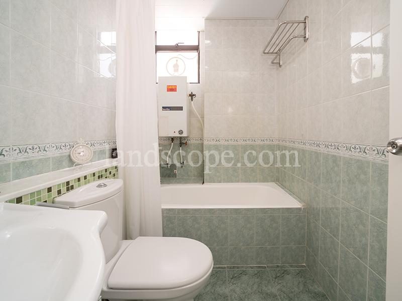photo 9 — Ventris Place, Happy Valley