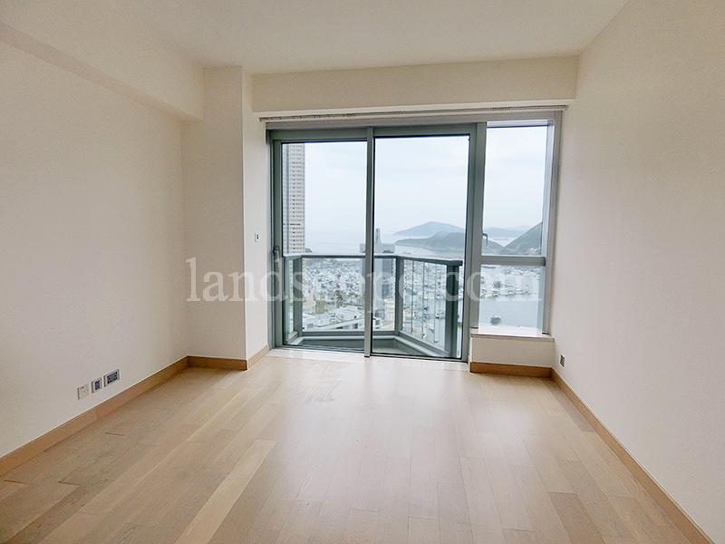photo 4 — Marinella, Hong Kong