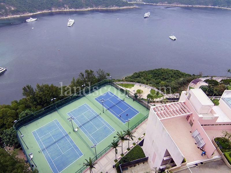 photo 2 — The Redhill Peninsula, Tai Tam