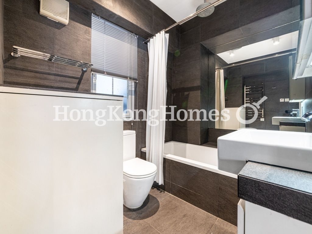 Bathroom — Prince's Terrace, 5-7, Mid-levels West