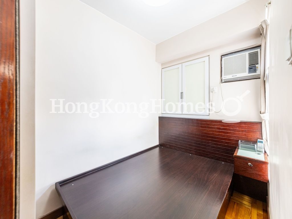 Master Bedroom — Smiling Court, Mid-levels West