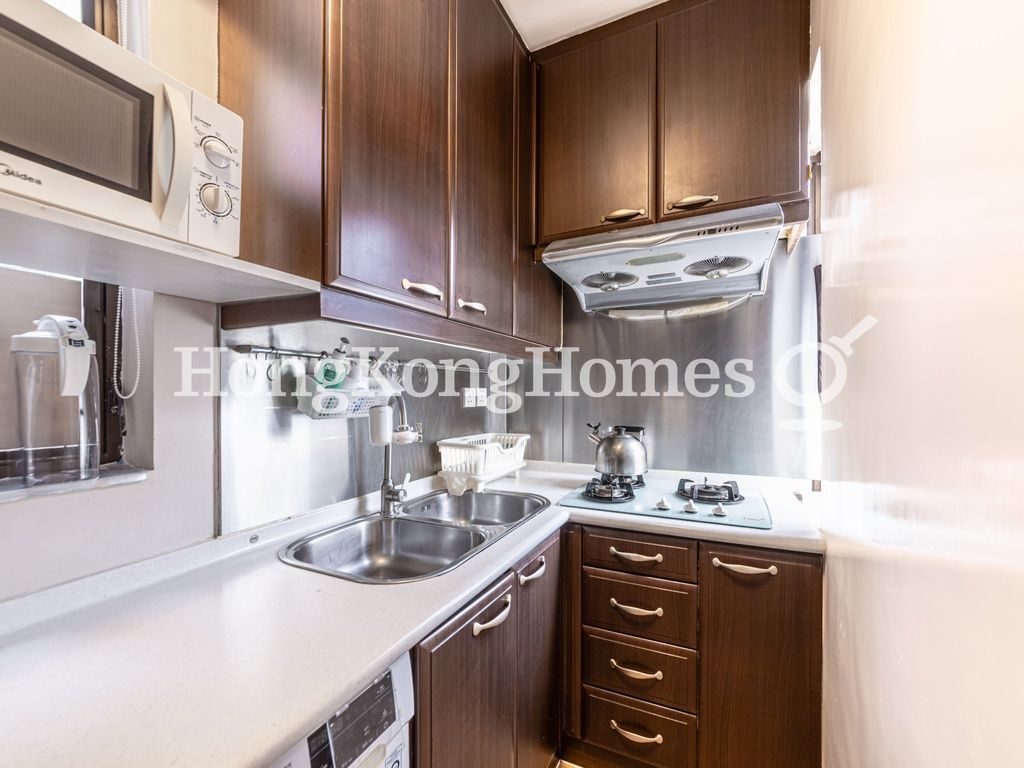 Kitchen — Smiling Court, Mid-levels West