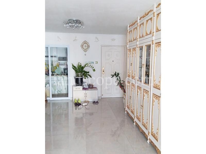 photo 3 — Phoenix Court, Midlevels Central