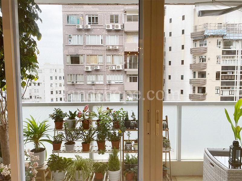 photo 2 — Mandarin Villa, Midlevels East