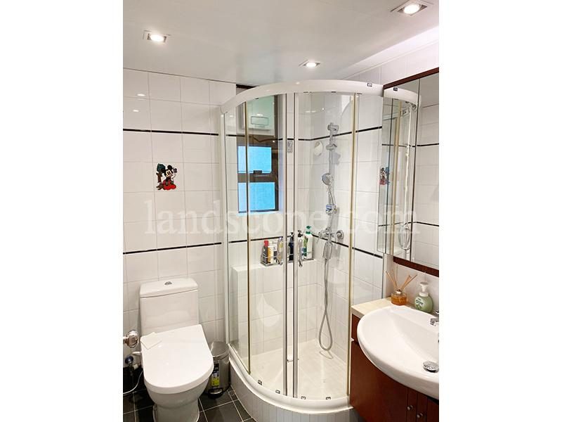 photo 8 — Mandarin Villa, Midlevels East