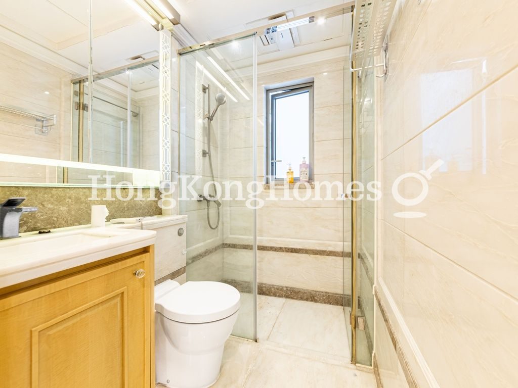 Bathroom — 63 Pokfulam - Tower 02 (Emerald House), Sai Ying Pun