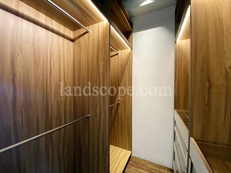 photo 3 — 8 Kennedy Terrace, Midlevels Central