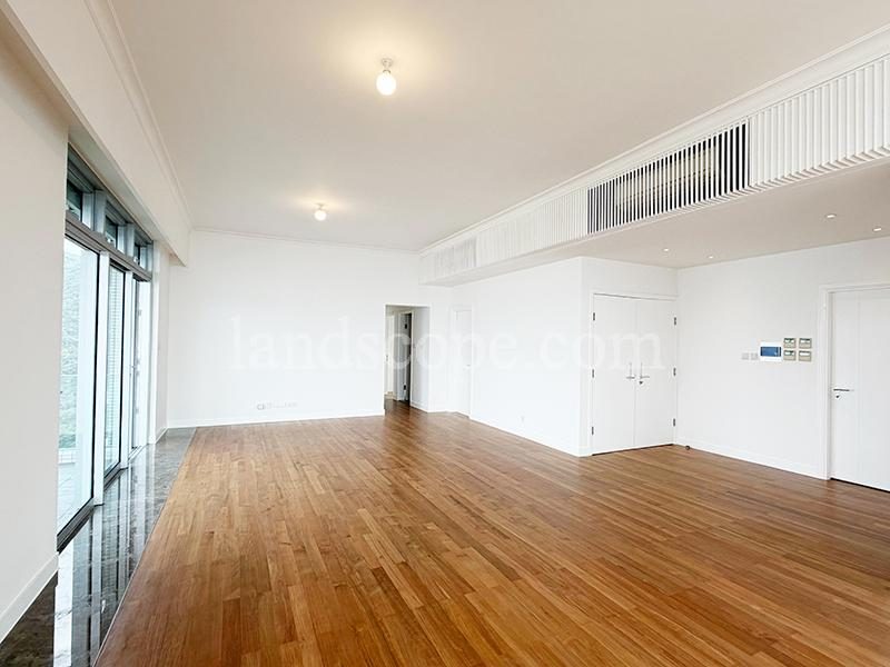 photo 3 — Interocean Court, The Peak