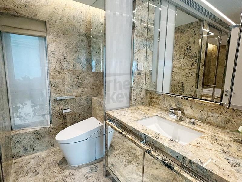 photo 4 — Haking Mansions, The Peak