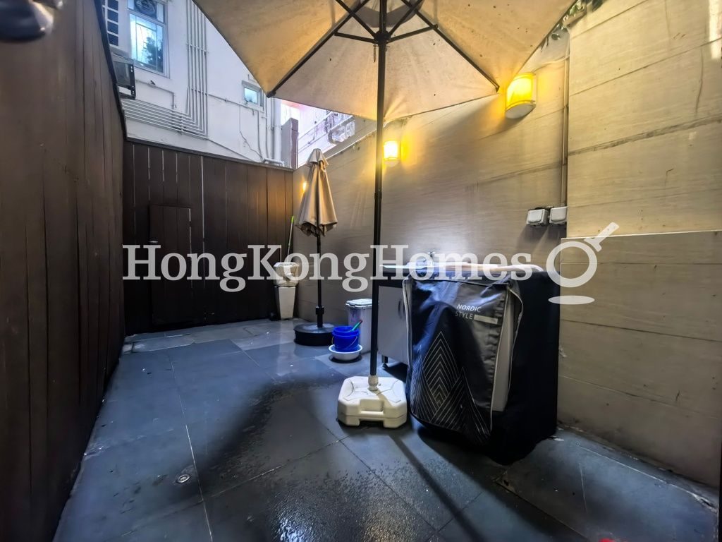 Private Back Terrace — Bonham Crest, Mid-levels West