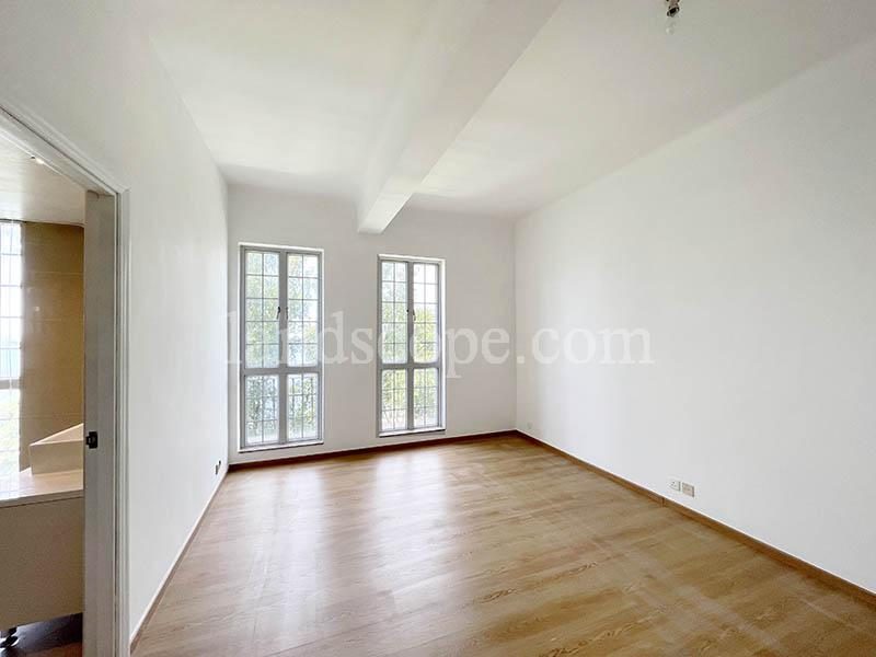 photo 3 — 115 Repulse Bay Road, Repulse Bay