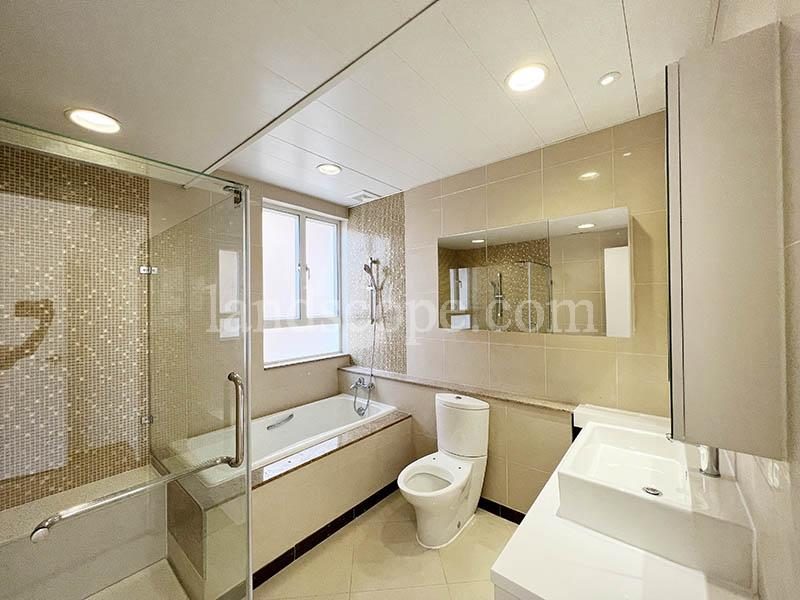 photo 7 — 115 Repulse Bay Road, Repulse Bay