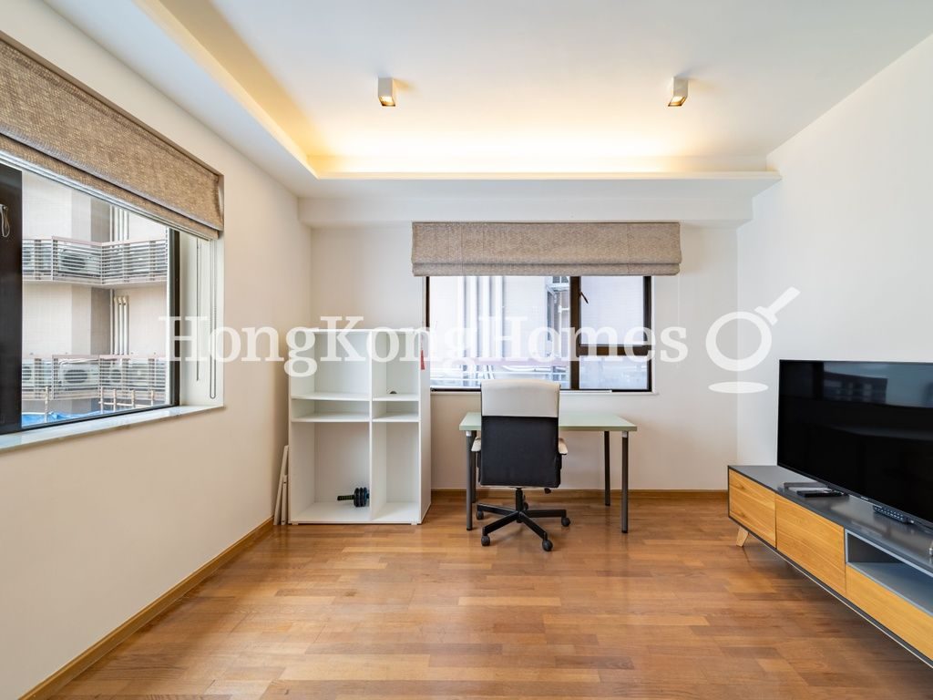 Living and Dining Room — Caine Building, Mid-levels West