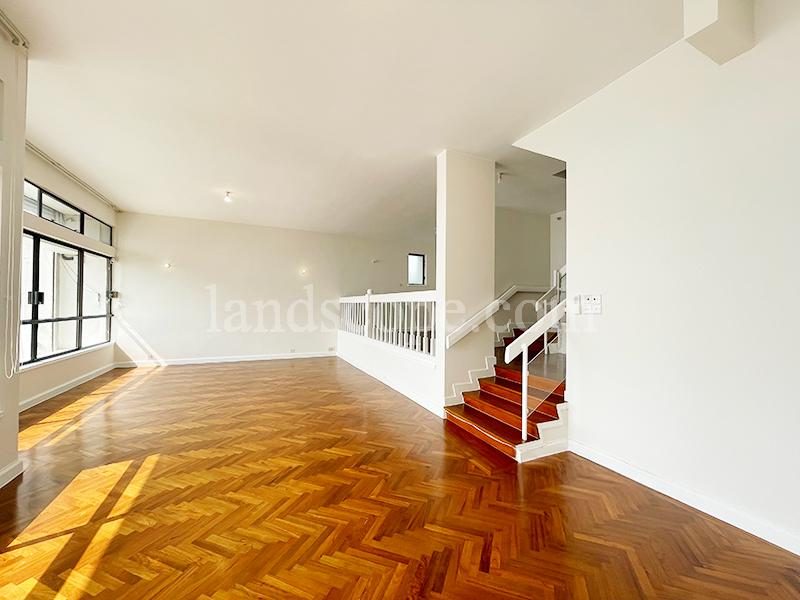 photo 4 — Coral Villas, Chung Hom Kok