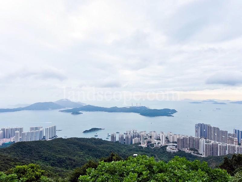 photo 2 — Eredine, The Peak