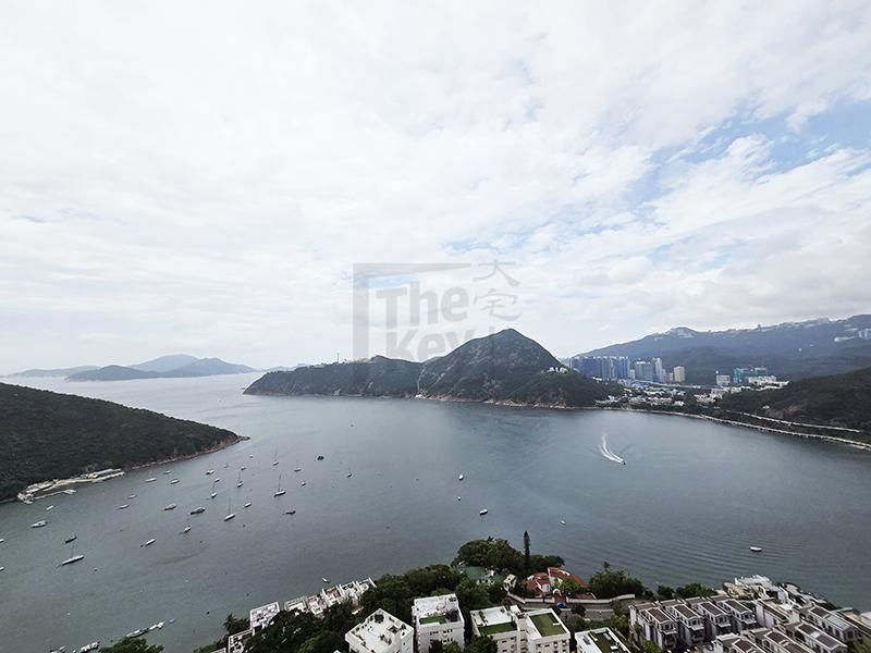 photo 2 — Manhattan Tower, Repulse Bay