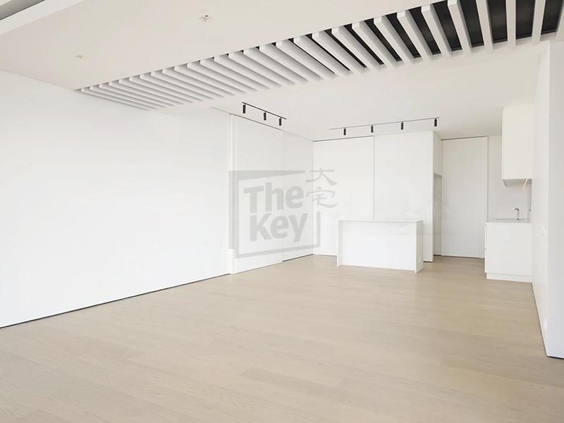 photo 4 — Leon Court, Midlevels East