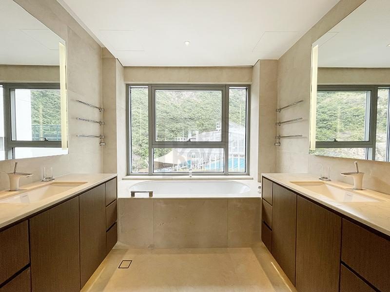 photo 3 — The Repulse Bay, Repulse Bay