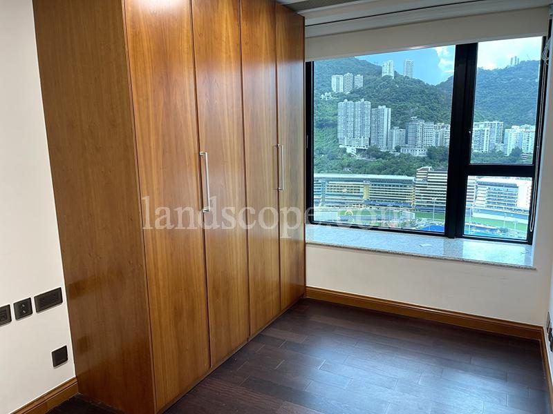 photo 7 — The Leighton Hill, Happy Valley