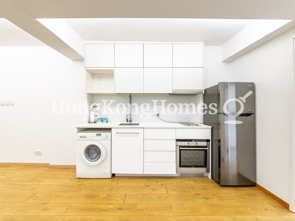Open Kitchen — New Central Mansion, Central