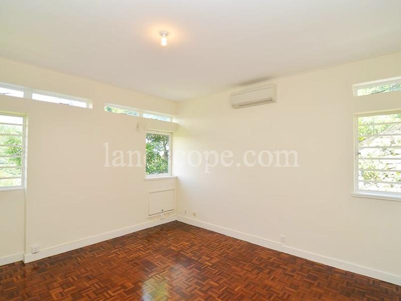 photo 4 — Deepdene, Deep Water Bay