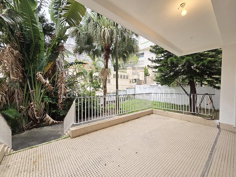 photo 2 — Deepdene, Deep Water Bay