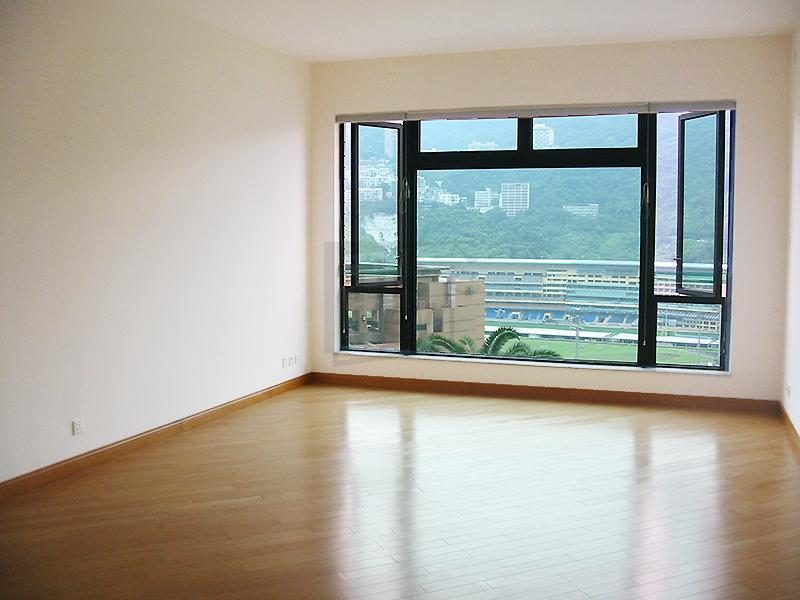 photo 2 — The Leighton Hill, Happy Valley