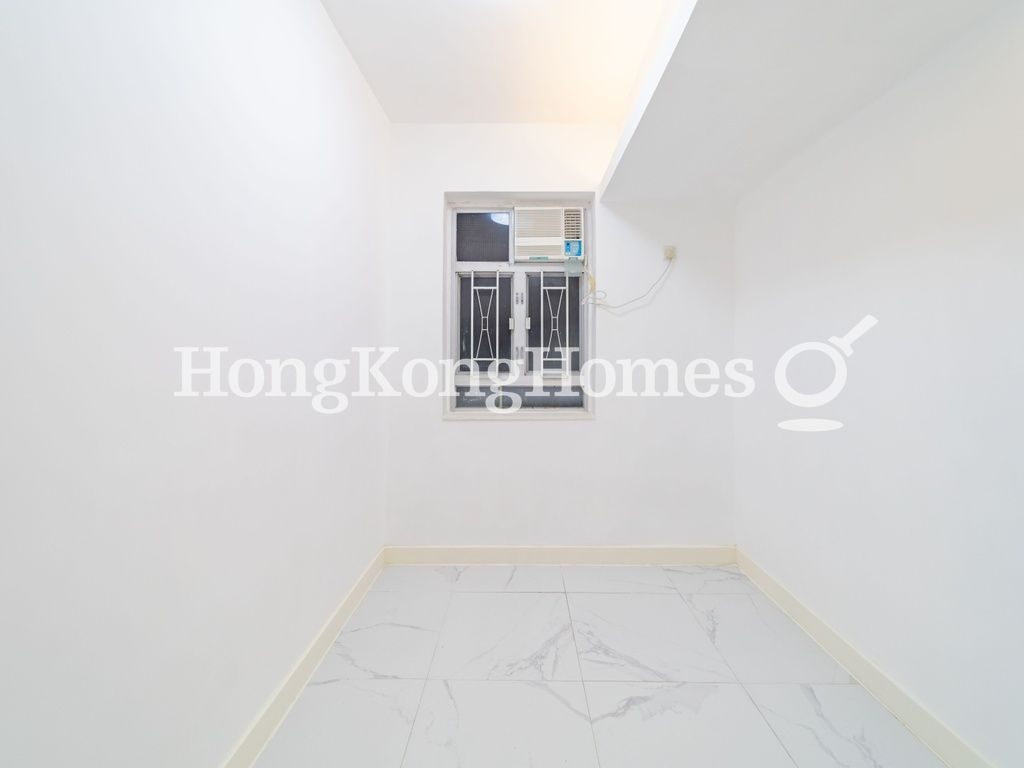 Second Bedroom — Mountain View Court, Mid-levels West