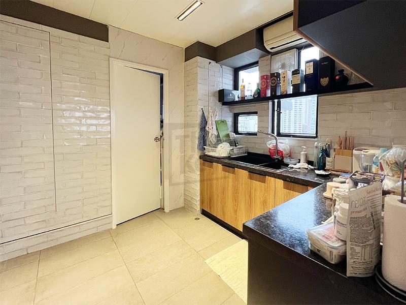 photo 6 — 2 Old Peak Road, Midlevels Central