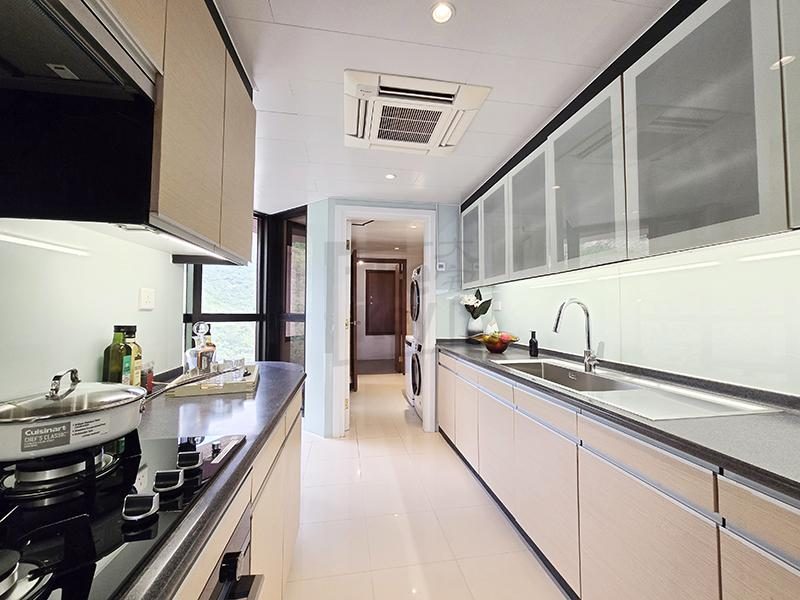 photo 10 — Pacific View, Tai Tam