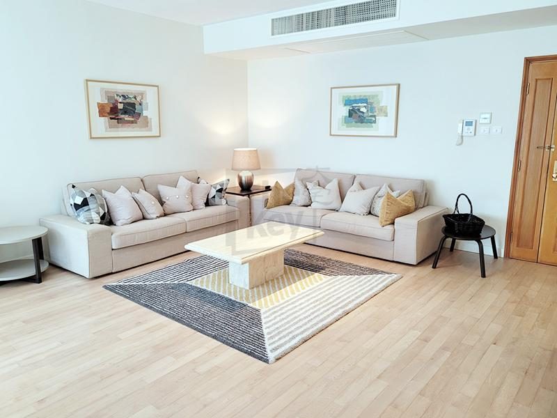 photo 4 — 150 Kennedy Road, Midlevels Central