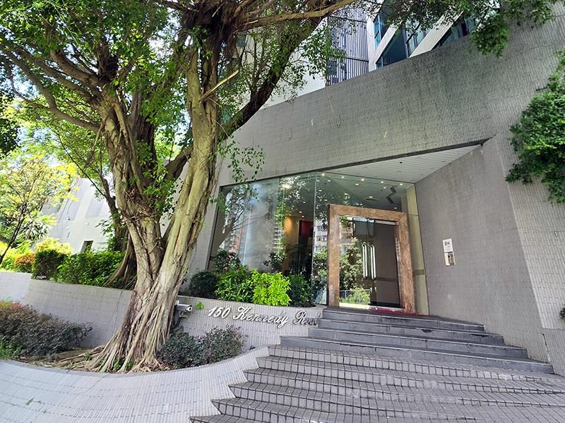 photo 10 — 150 Kennedy Road, Midlevels Central