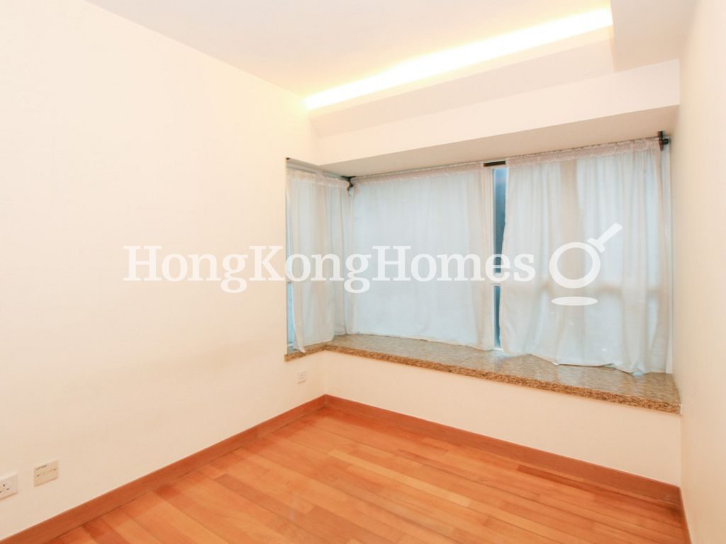 Master Bedroom — Queen's Terrace - Tower 03, Sheung Wan